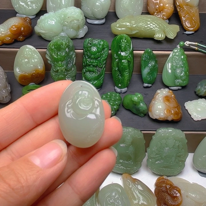 和田玉挂件未镶嵌