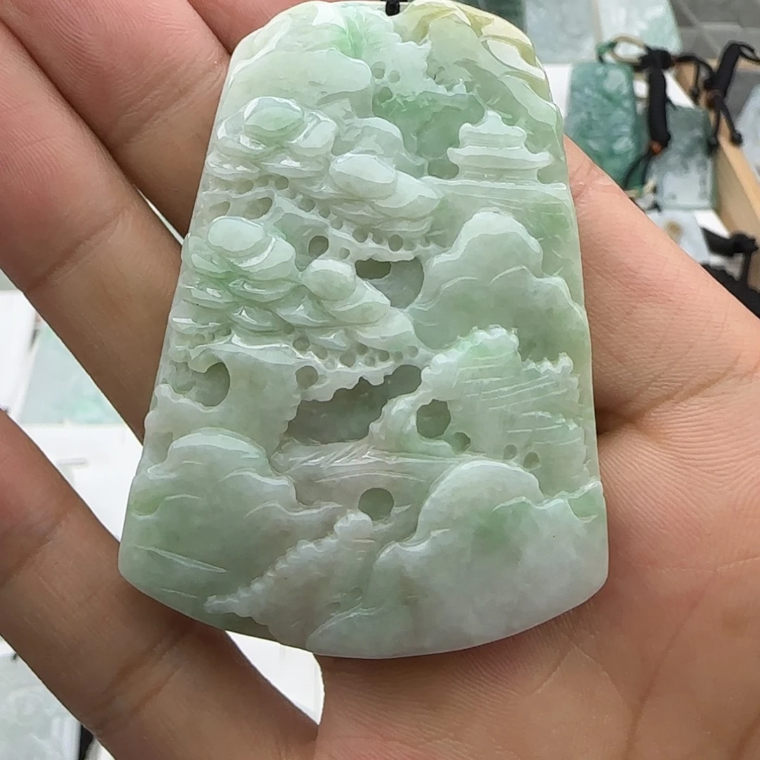 翡翠未镶嵌颈饰翡翠