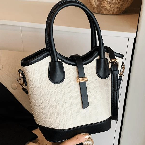 简约高级小包包女2024秋冬新款手提水桶包时尚撞色通勤百搭斜挎包