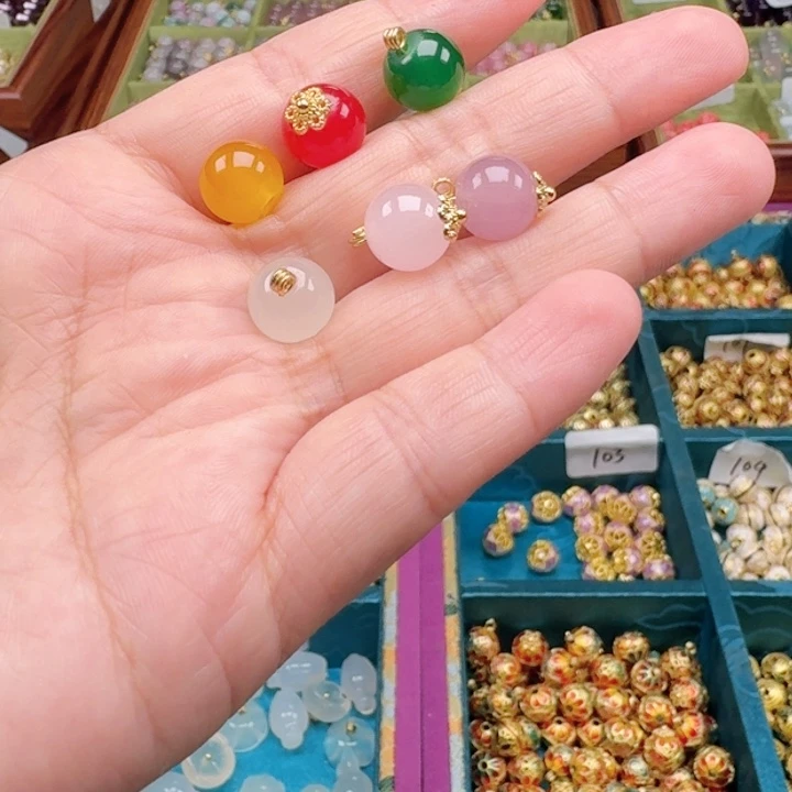 非遗传承手工圆珠扣