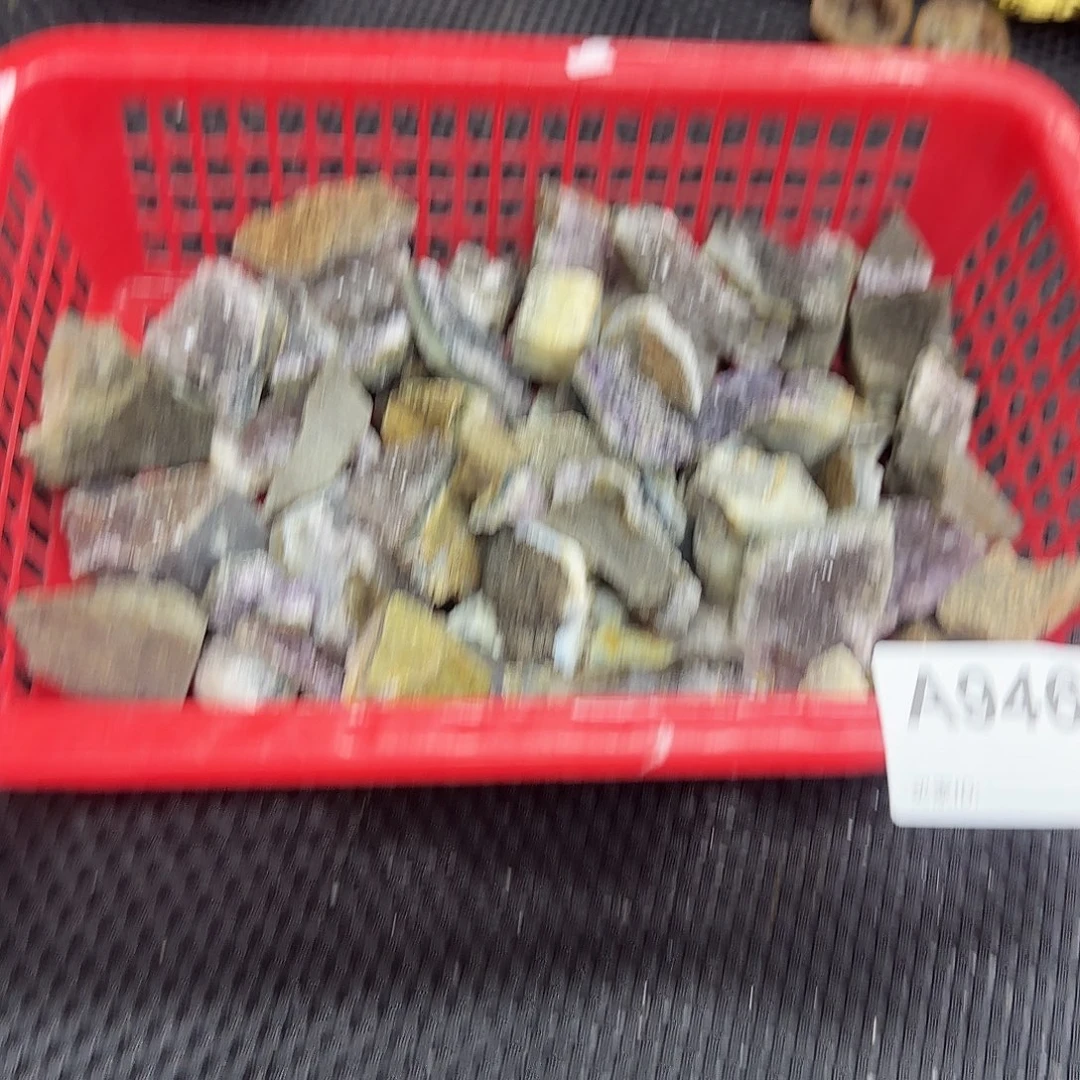 未镶嵌水晶大型摆件（非配饰）
