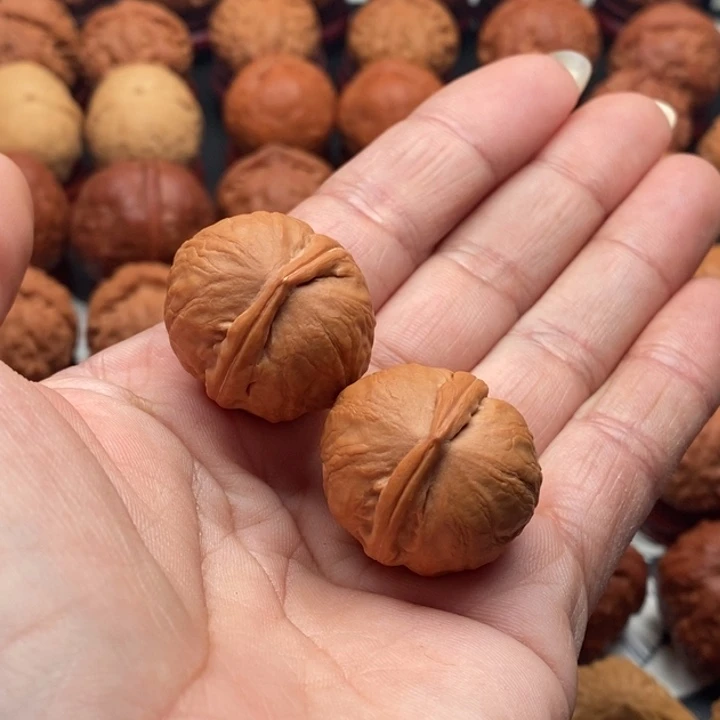 核桃精品文玩核桃手捻小龙珠