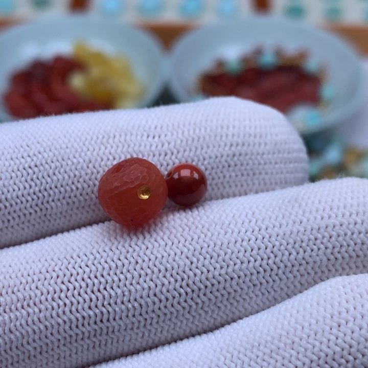 南红玛瑙未镶嵌珠宝奇石