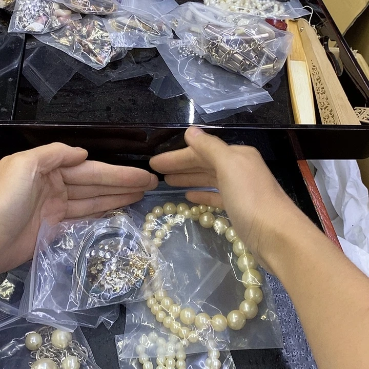 尾***戒玲珑堂精品百货商行