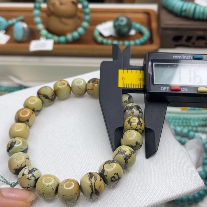 绿松石未镶嵌珠宝