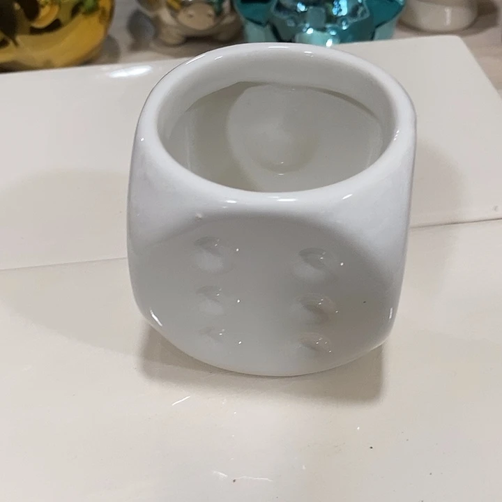 摆件陶盆有孔 微瑕介意勿拍