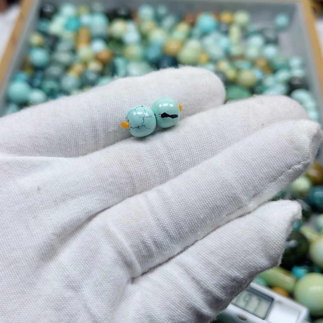 绿松石未镶嵌挂件