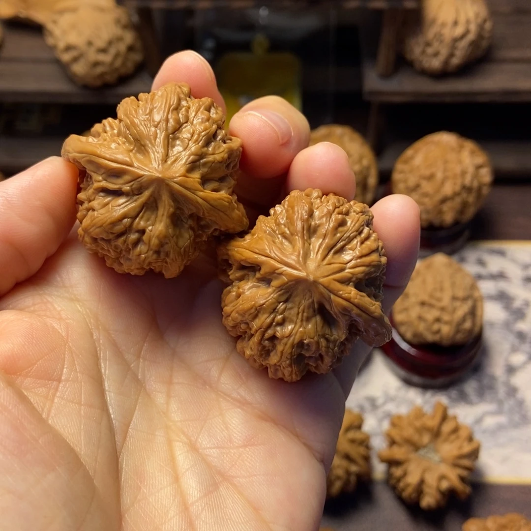 文玩核桃把件全品平谷凹底40