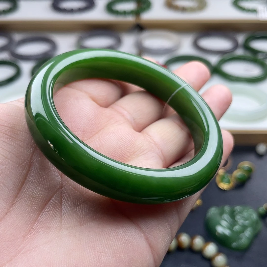 和田玉（碧玉）手镯未镶嵌