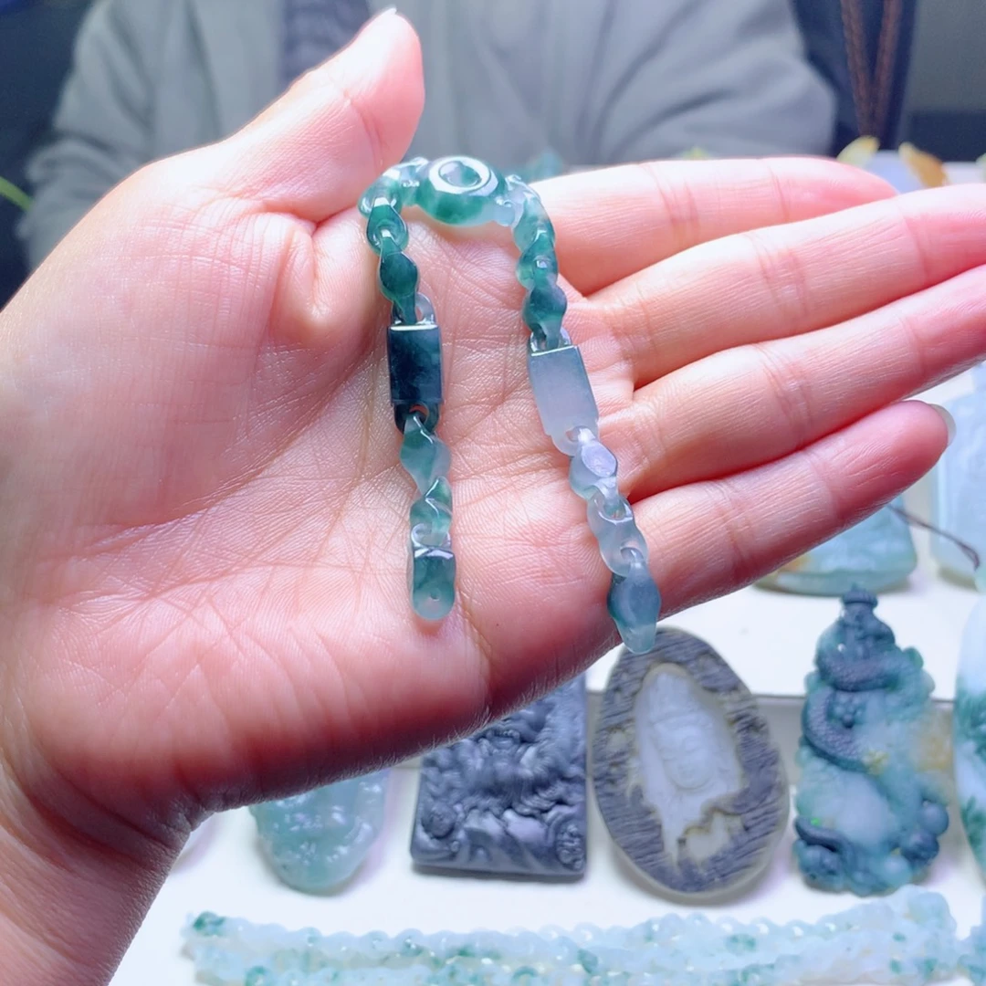 阿***哥定制翡翠未镶嵌翡翠