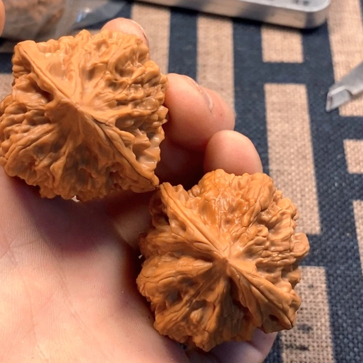 文玩核桃吊坠全品平谷凹底