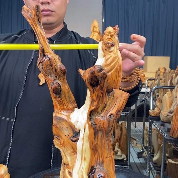 柏木（崖柏）随型摆件