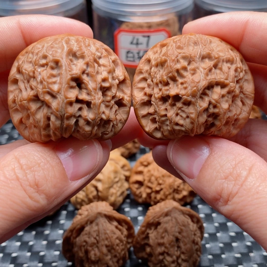 吊坠文玩核桃41血麒麟有修