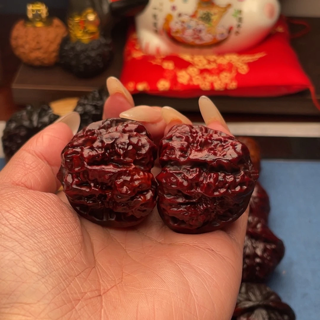 吊坠文玩核桃酒红开背蛙