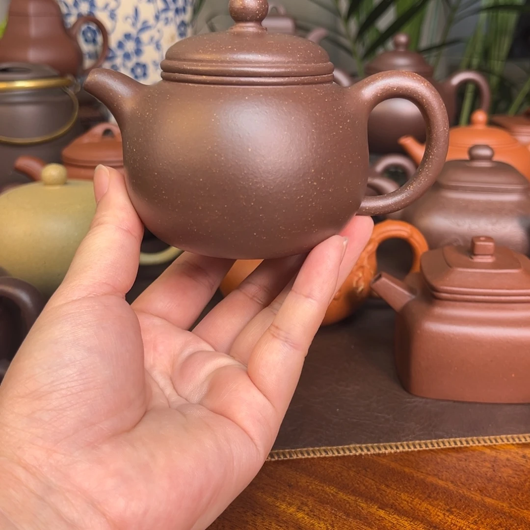 在***s茶壶紫砂宜兴紫砂壶