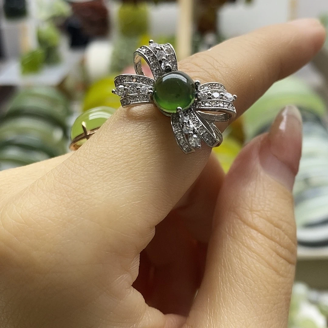 蛇纹石玉合金戒指