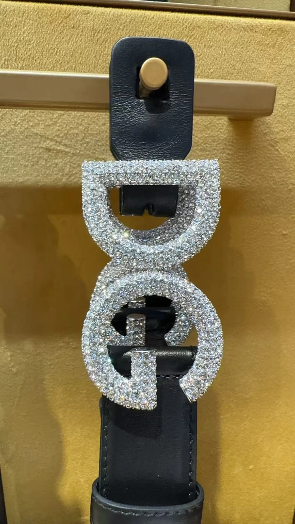 （可可在米兰）D…G折扣款 男士皮带