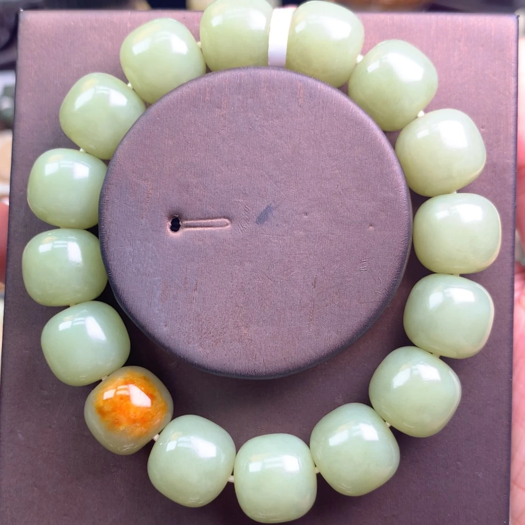 手链未镶嵌和田玉容**川