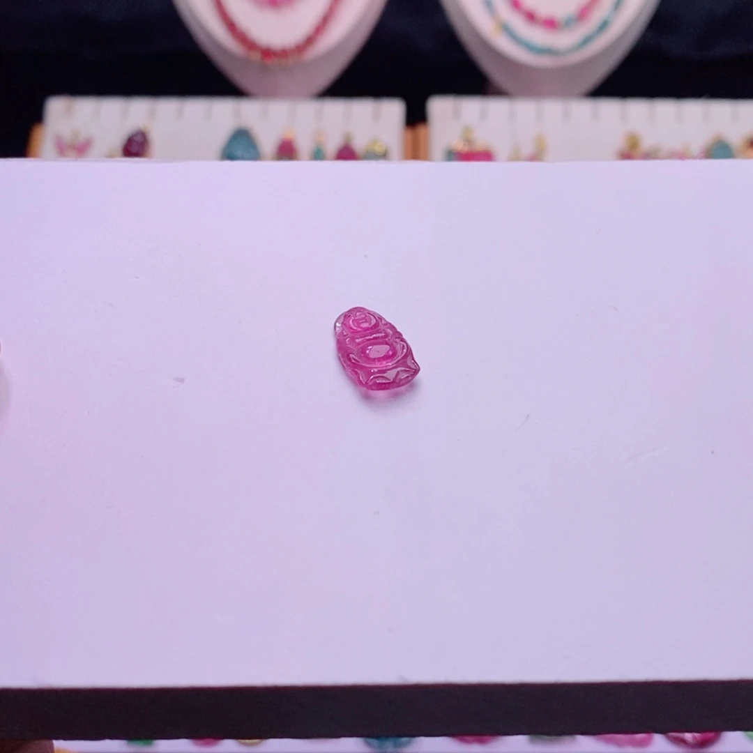 未镶嵌佛公m碧玺吊坠