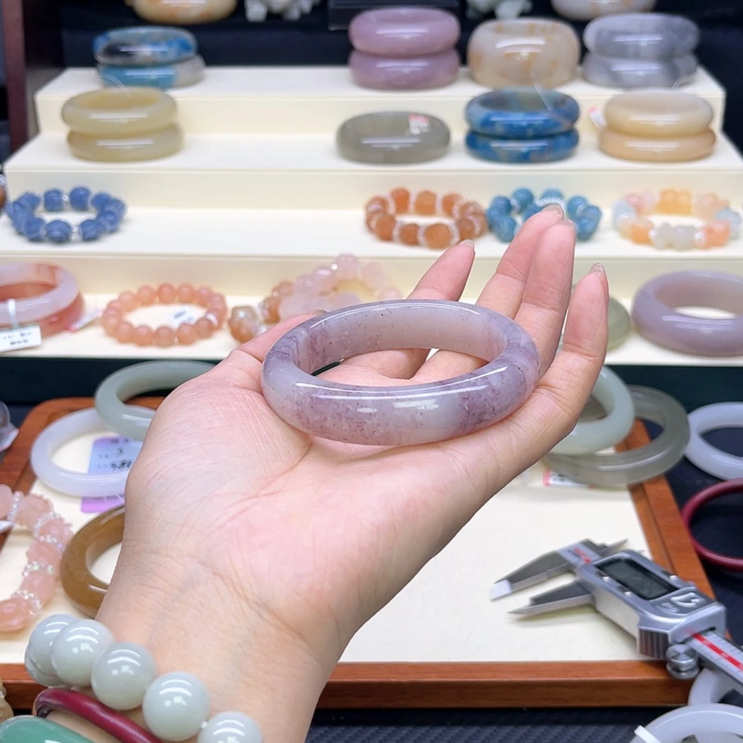 【闪购商品】石英质玉手镯未镶嵌银**y