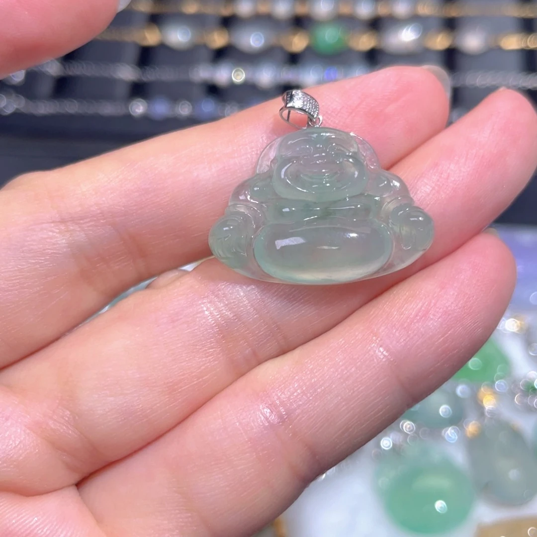 颈饰18K金镶嵌翡翠翡翠