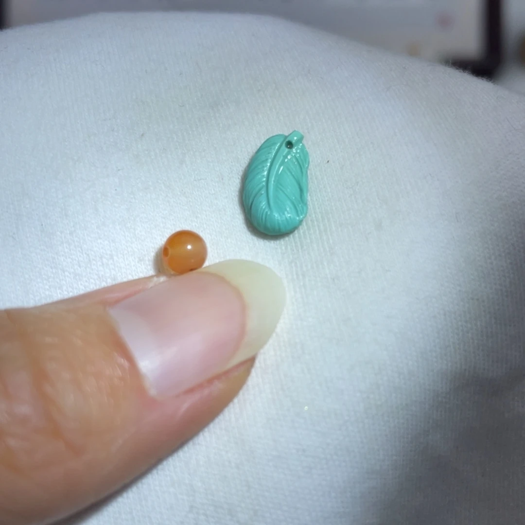 南红玛瑙未镶嵌珠宝奇石