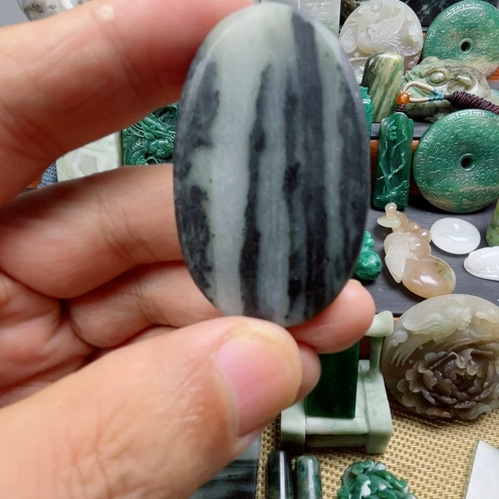 未镶嵌独山玉珠宝半成品