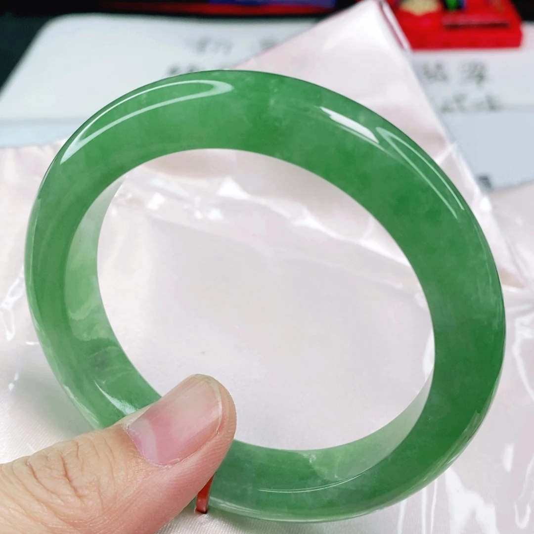 未镶嵌手镯翡翠始*57.8圈口毕业