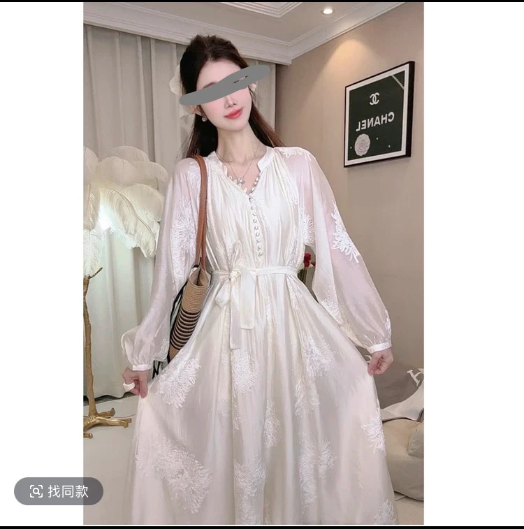 独特超好看气质仙气V领连衣裙2025春季新款高级初恋白色裙子