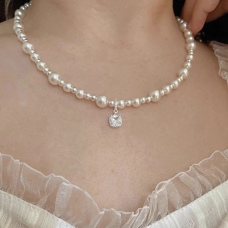 铜合金吊坠 法式轻奢气泡小方糖复古项链女精致高级颈链小众首饰