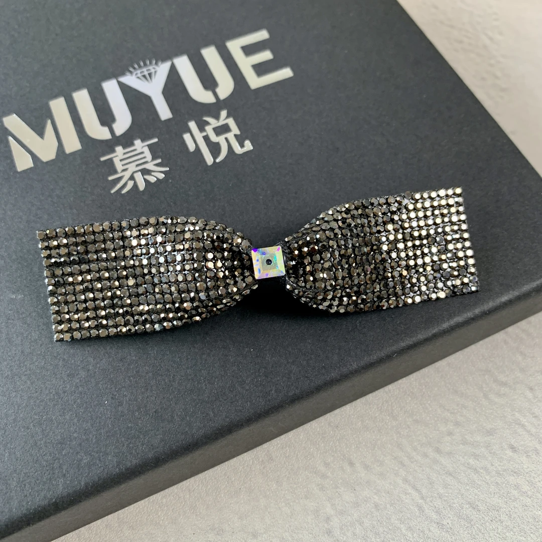 慕悦-【大领结】专柜正品枪黑色半扎发夹弹簧夹2215