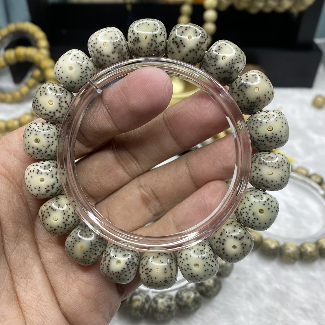 13*12石玉润月朗星稀小细星海南星月菩提手串直销正品保障