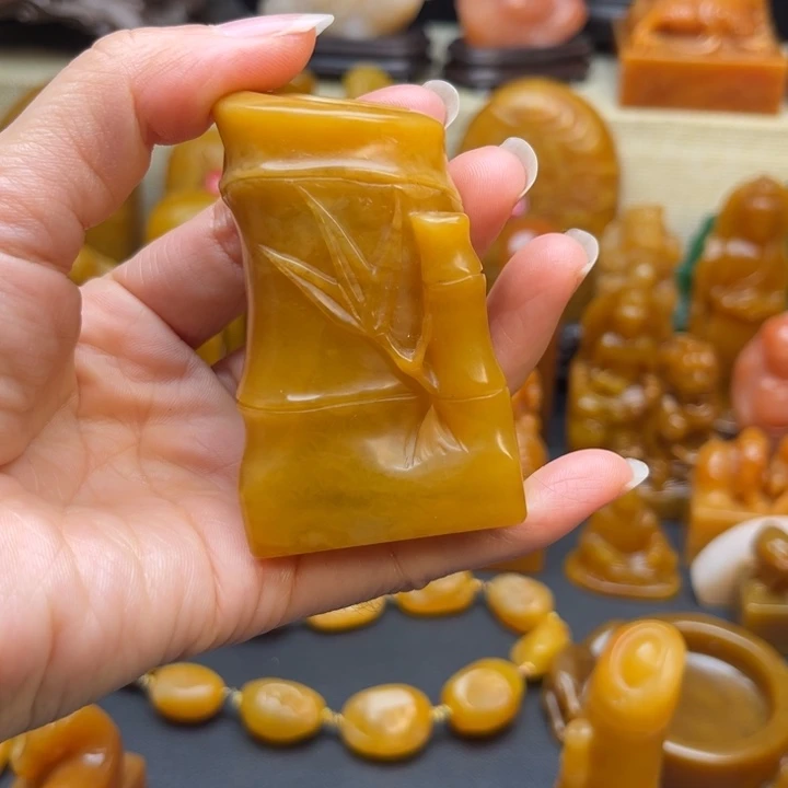 二***班寿山石印石题材：工艺品