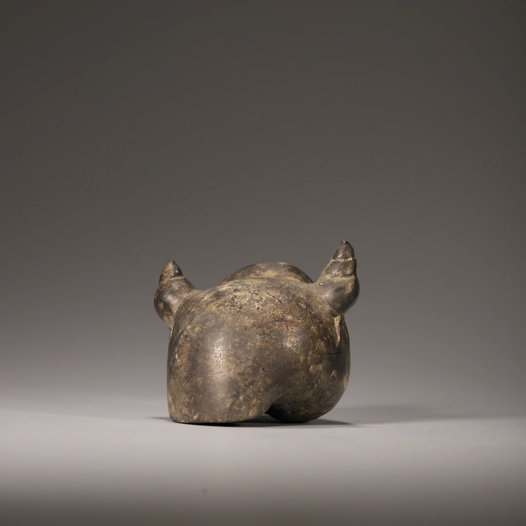 HY40 明代 铜海螺形水盂