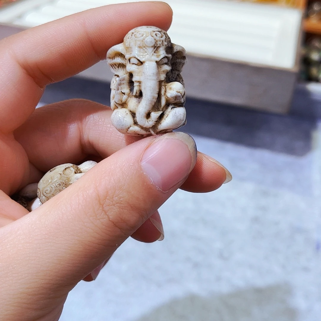 鹿骨其他手工打磨配饰