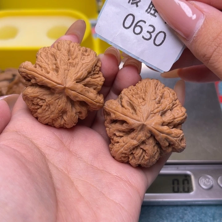 把件文玩核桃粗筋43.0630