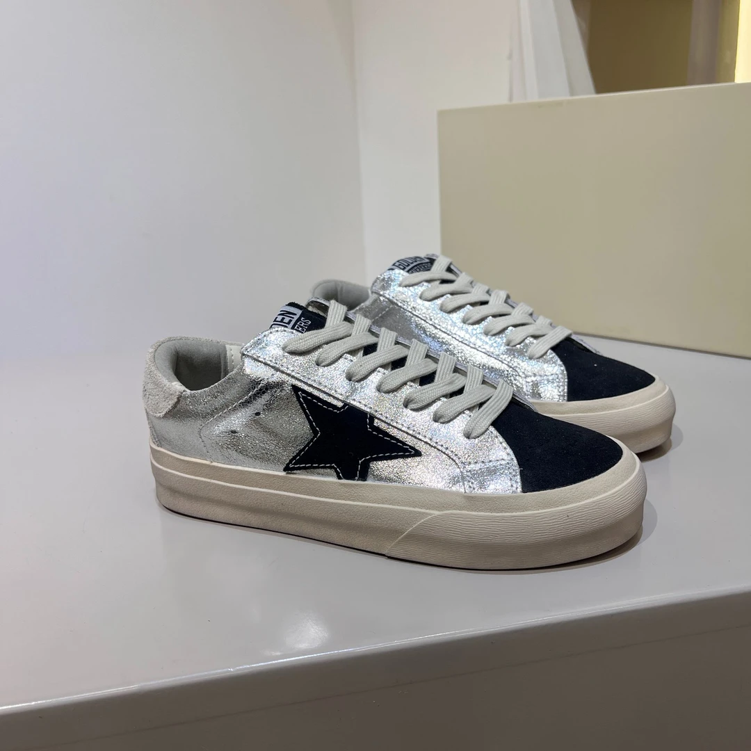 2025年早春新款星星小脏鞋休闲女鞋时尚百搭小众潮流低帮ins