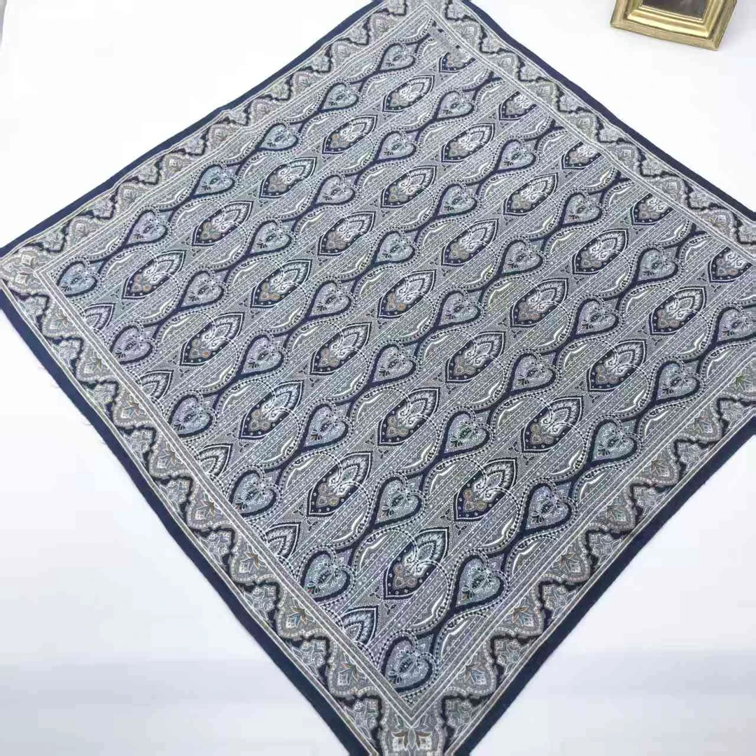 95新 YSL/圣罗兰 海囤/圣罗兰/丝巾/yy11988