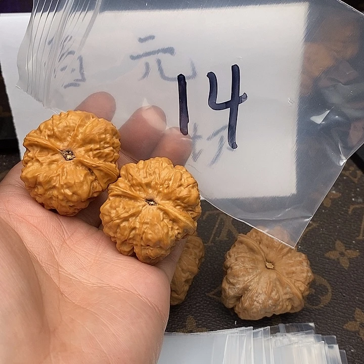 吊坠文玩核桃W9646946949466944