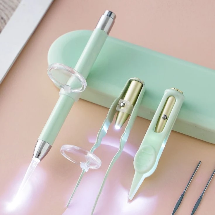 挖耳朵可视挖耳勺带灯儿童软头发光耳勺掏耳朵挖耳屎采耳专用工具