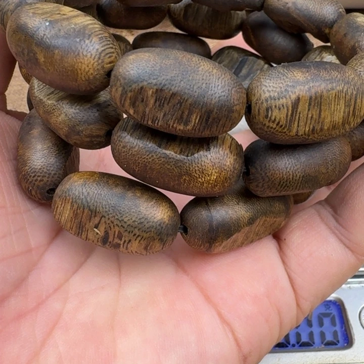 用***2沉香手串定制乌身圆叶手串45克加