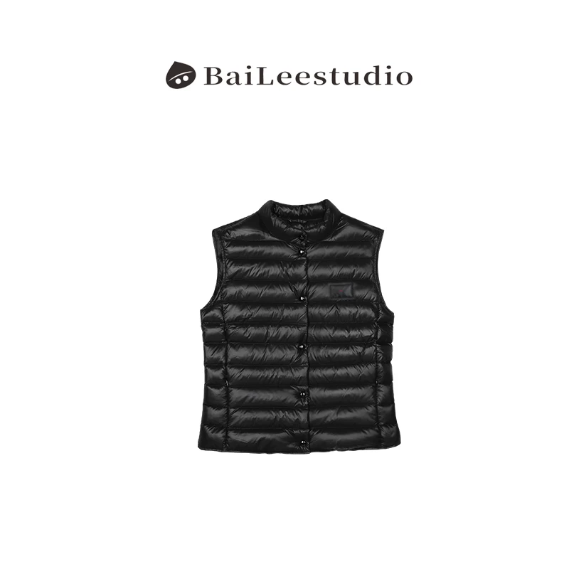 【柏栗良品】2026早春款美式复古风无袖百搭纯色立领羽绒马夹1102