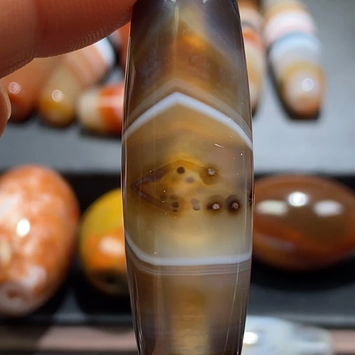 玛瑙/玉髓未镶嵌挂件