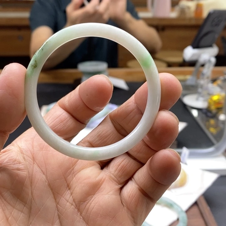 翡翠未镶嵌手镯翡翠手镯50-53，卡6