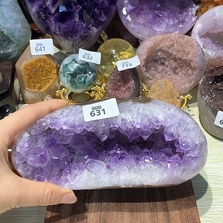 大型摆件（非配饰）未镶嵌紫晶
