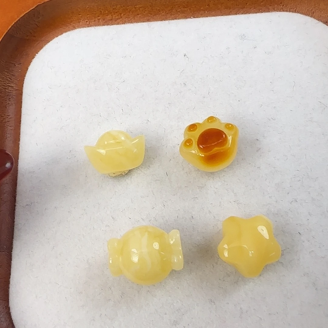 琥珀珠宝奇石未镶嵌?***吖