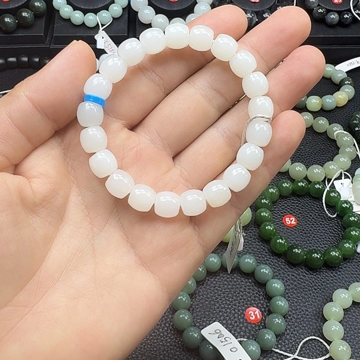 和田玉未镶嵌手链