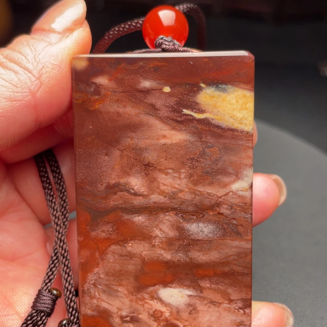 尙***水田黄石昌化石手把件印章牌子