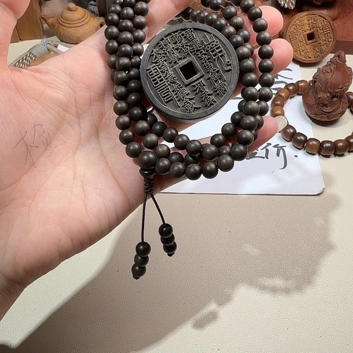 林***枝檀香木印度迈索尔老山檀香阴沉0.6/108山鬼套链