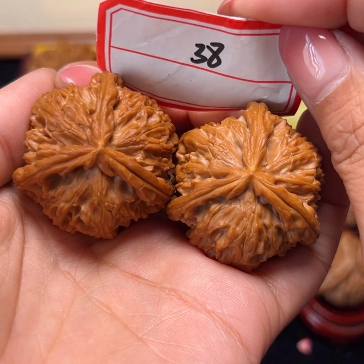 文玩核桃手串38.5尺白奔38